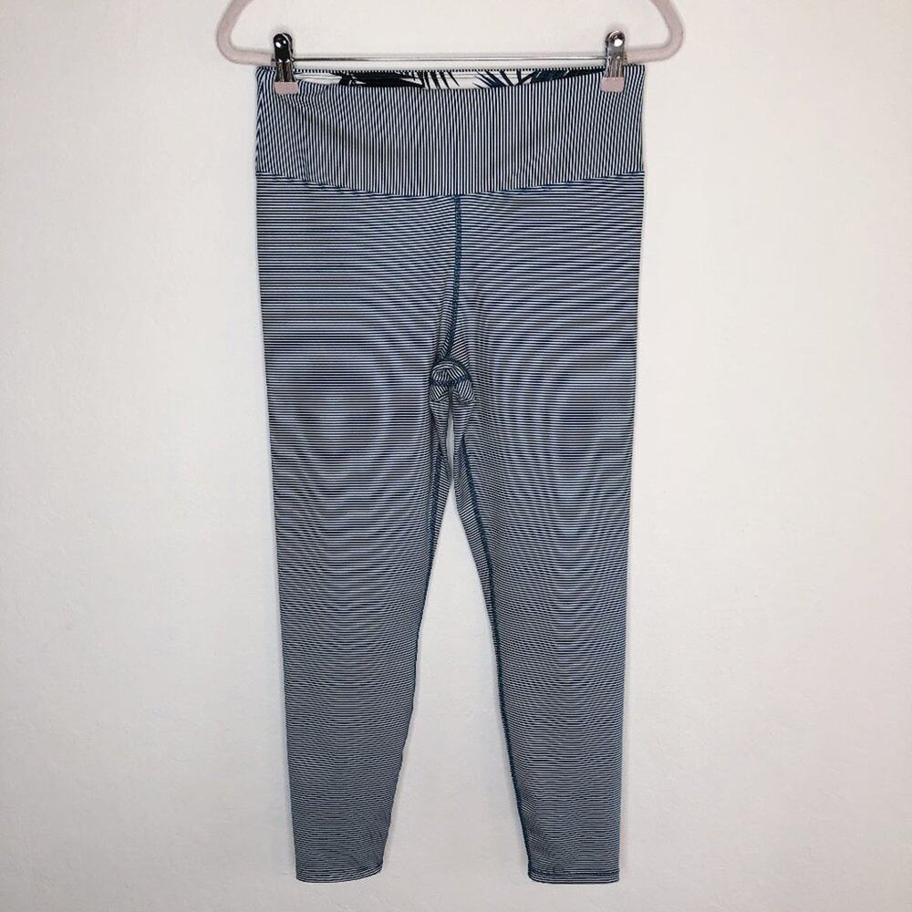 NWOT Nanette Lepore Activewear Celestial Striped Equator Crop Tights Leggings M - Picture 3 of 12